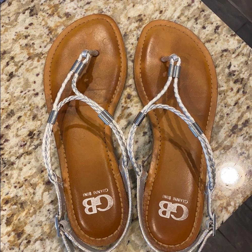 Gianni Bini sandals
